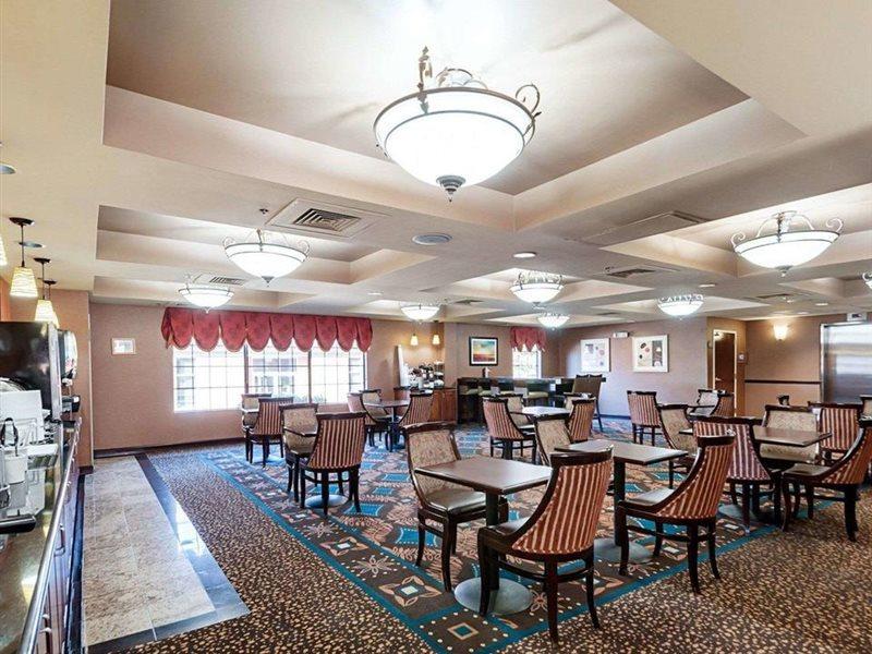 Comfort Suites Dulles Airport Chantilly Exterior photo